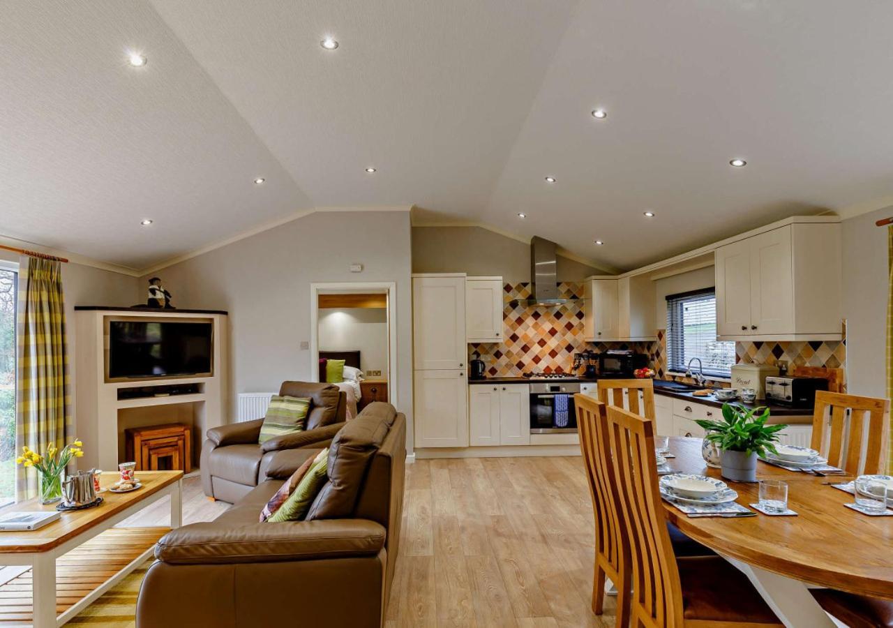 River Lodge - Cornwall Cardinham Екстер'єр фото